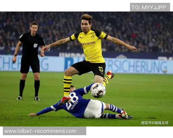 莱比锡惊险逆转多特蒙德国王杯点球大战引爆全场激情时刻集锦